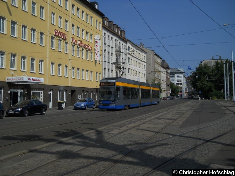 Bild: TW 1129 in Bereich Hauptbahnhof,Westseite.