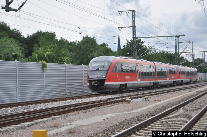 Bild: Als Sonderzug von Oberhof bei der Einfahrt in Erfurt Hauptbahnhof.