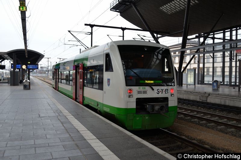 Bild: VT 108 als STB nach Meinigen in Erfurt Hauptbahnhof.