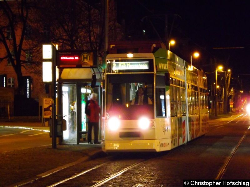 Bild: TW 614 als Linie 2 an der Haltestelle Domplatz Nord.