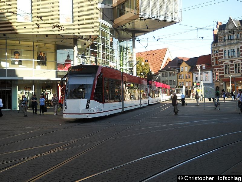 Bild: 713+640 am Hauptbahnhof.