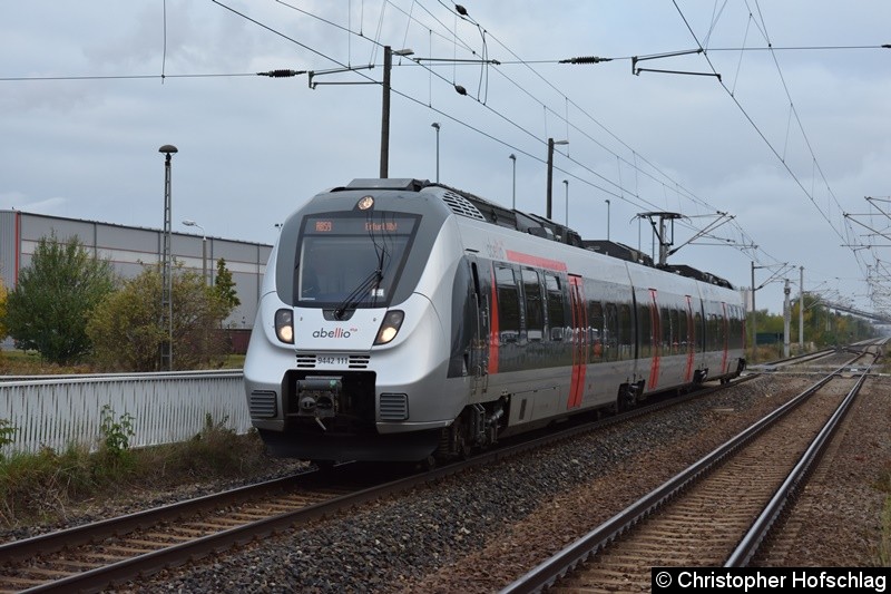 9442 111 bei der Einfahrt in Bahnhof Erfurt Ost als RB 59.