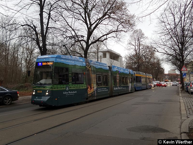 Bild: Eine Leoliner-Traktion als Linie 7 in der Marschnerstraße.