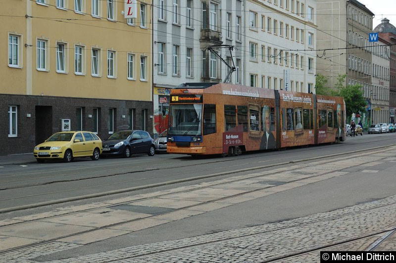 Bild: 1105 als Linie 9 kurz vor dem Hauptbahnhof.