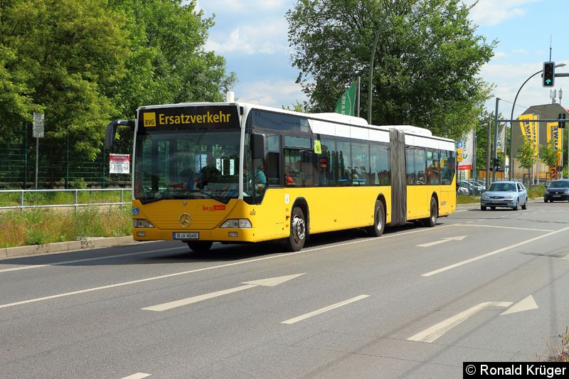 Bild: 4048 als Schienenersatzverkehr für die Straßenbahnlinie 50.