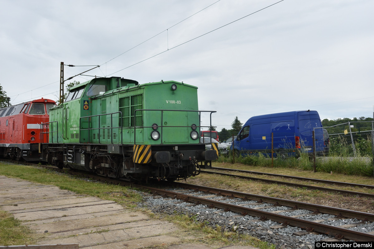 V 100-03(202 655-7) im Eisenbahnmuseum Weimar.