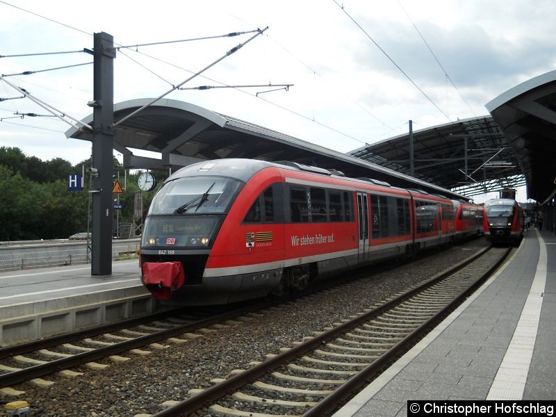 Bild: Als RE nach Nordhausen beim warten auf seiner Abfahrtzeit in Erfurt Hauptbahnhof.