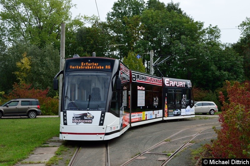 Bild: Combino 715 beim Tag der offenen Tür im Betriebshof Südost.