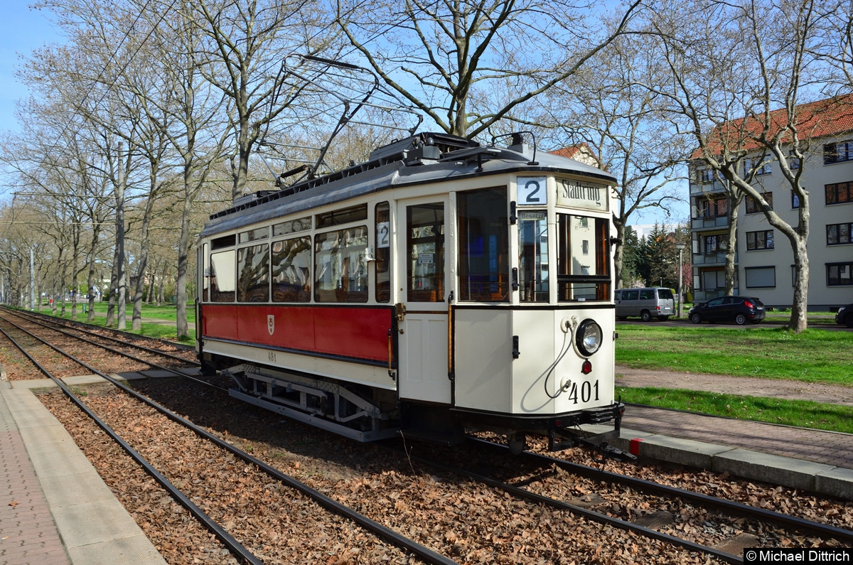 Fotohalt an der Haltestelle Straßburger Weg.