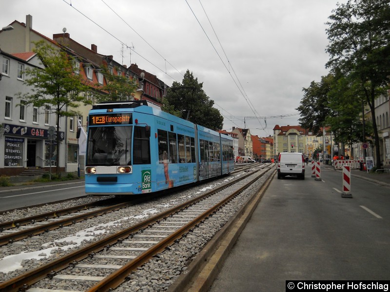 Bild: TW 615 als Linie 1 in der Magdeburger Allee.