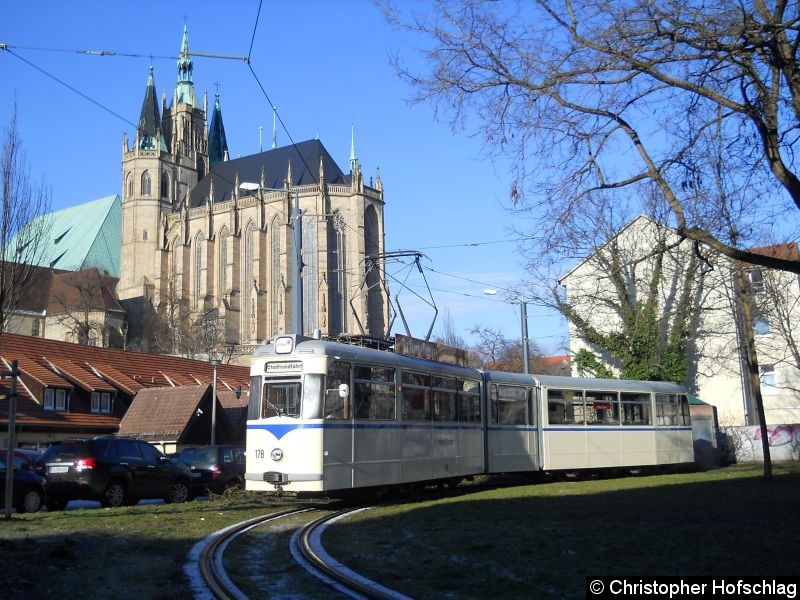 Bild: Domplatz Schleife