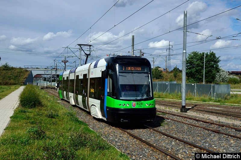 Bild: Wagen 828 als Linie 8 kurz vor der Haltestelle Turkosowa.