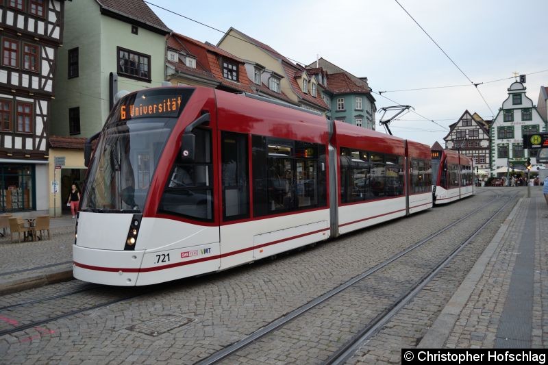 Bild: TW 721+720 als Linie 6 Richtung Universität.