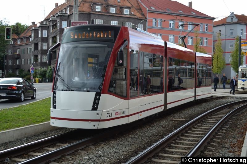 Bild: TW 723 als Sonderfahrt nähe Gothaer Platz.