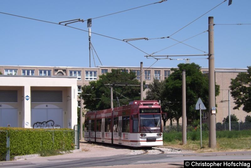 Bild: TW 612 als Linie 6 in Richtung Domplatz über Rieth in der Schleife Sozialvers.-Zentrum.