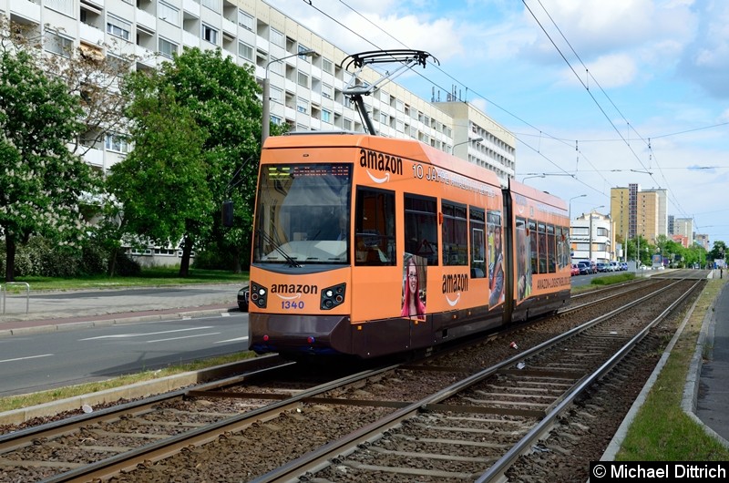 Bild: 1340 als Linie 2 kurz vor der Haltestelle Härtelstr.