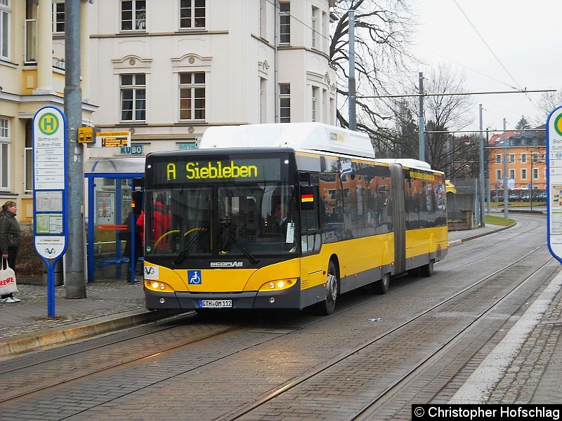 Bild: Bus 112 am  Bertha von S.-Platz.