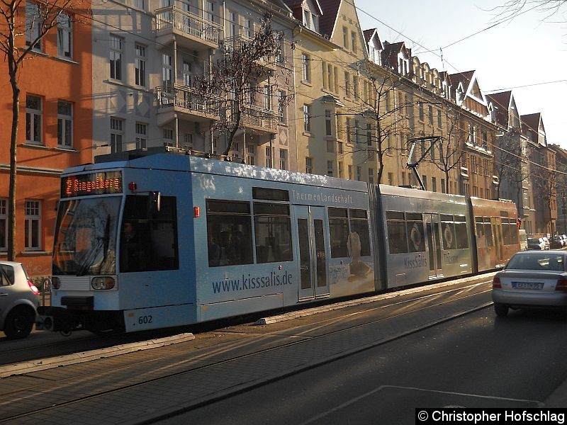 Bild: TW 602 auf der Linie 2 in der Leipziger Straße.