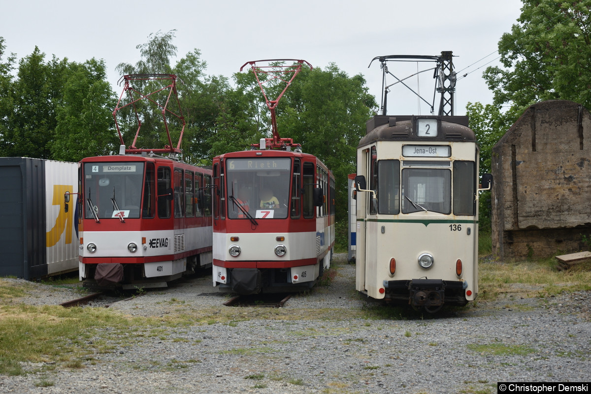 Tw 401(EVAG),405 (EVAG) und 136 (Jena) auf dem Gelände des Eisenbahnmuseum Weimar.