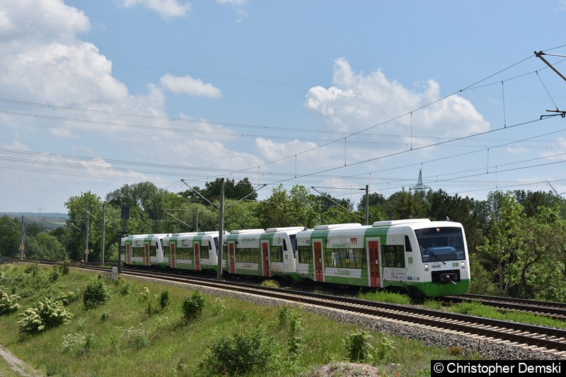 650 422 mit einen 4-gespann RS1 bei Erfurt Mariental in Richtung Neudietendorf.