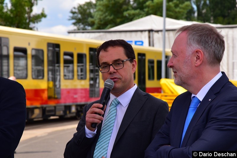 Bild: Ansprache des Sprechers der Geschäftsführung S-Bahn Berlin GmbH, Peter Buchner.