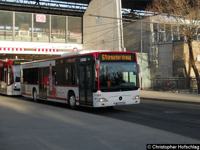 Bild: Bus 169 am Hauptbahnhof.