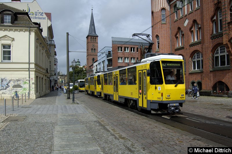 Bild: 5192 als Linie 62 an der Haltestelle Rathaus Köpenick.