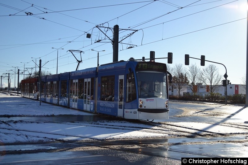 Bild: TW 629+703 als Linie 3 bei der Überfahrt des Gleisdreieck Warschauer Straße.