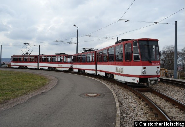 Bild: TW 519+405 als Reservezug in der Schleife Ringelberg.