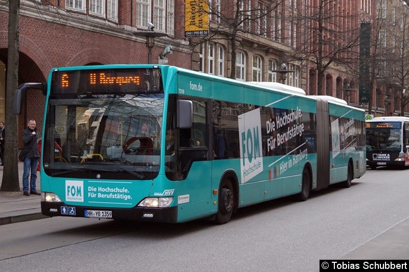 Bild: Wagen 7319 als Linie 6 an der Haltestelle Hauptbahnhof/Mönckebergstraße.