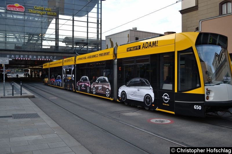 Bild: TW 650+705 als Linie 3 in der Bahnhofstraße.