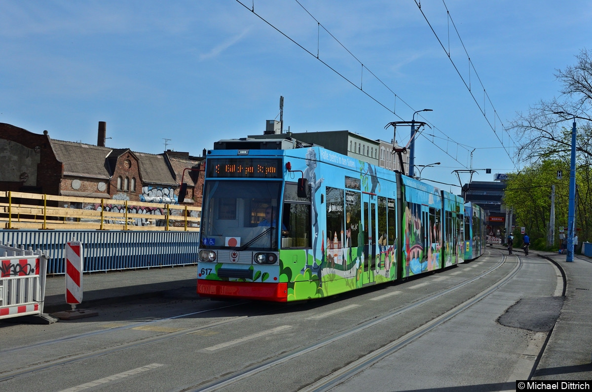 617 und 623 halten als Linie 9 an der Haltestelle Saline.