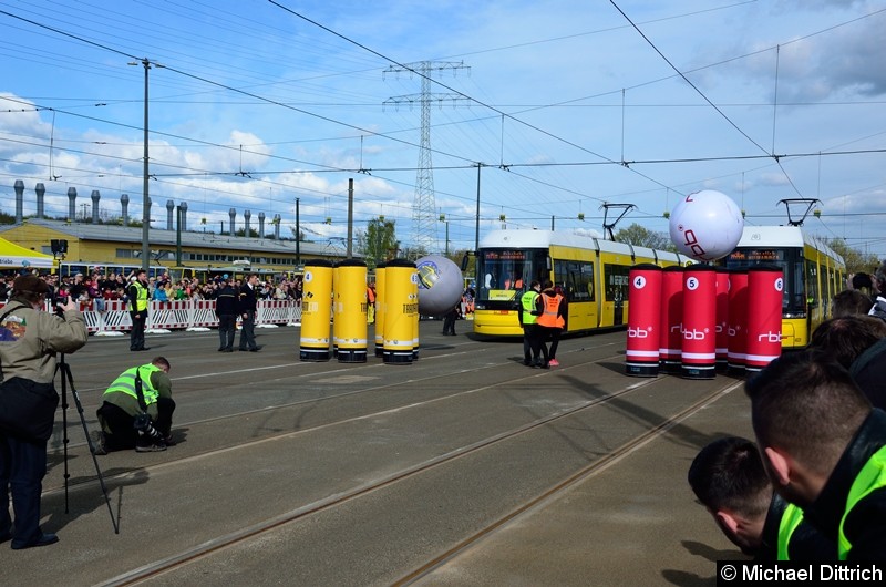 Bild: Der Berlin Tram-Bowling Cup.